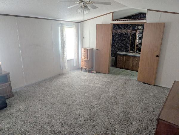 1994 Manufactured Home