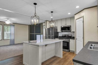 Mobile Home at 426 Kendall Lot 46 Mahomet, IL 61853