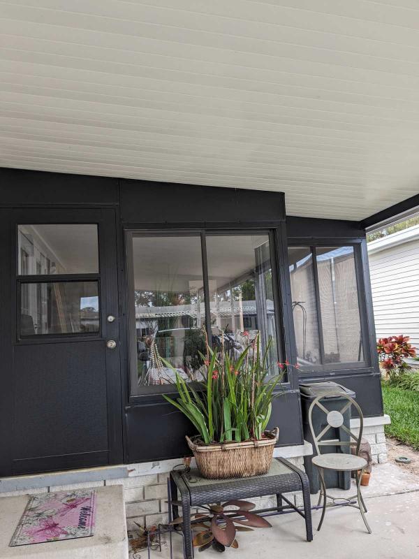 1988 Delo Manufactured Home