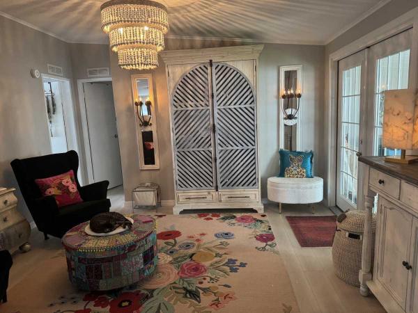 1988 Delo Manufactured Home