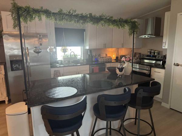 1988 Delo Manufactured Home