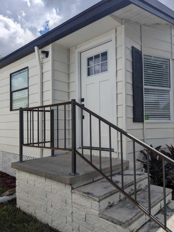 1988 Delo Manufactured Home