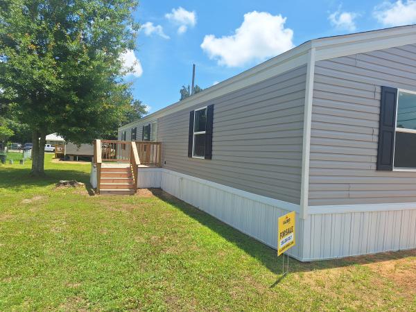 Photo 1 of 2 of home located at 8400 W Oaklawn Rd, Lot 64 Biloxi, MS 39532