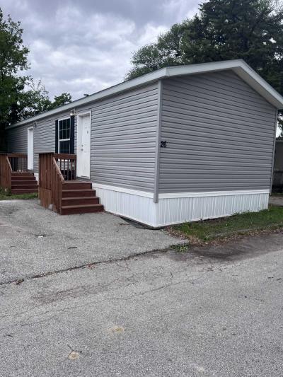 Photo 4 of 10 of home located at 2301 SW Oralabor Rd, #23 #26 Ankeny, IA 50023