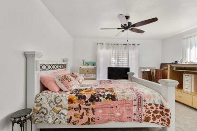 Photo 5 of 24 of home located at 2650 W Union Hills Dr 100 Phoenix, AZ 85027