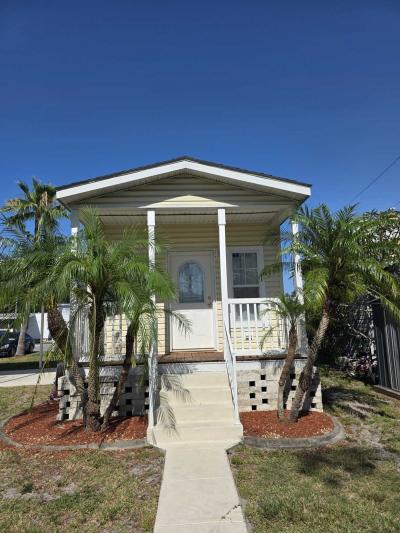 Mobile Home at 9204 66th St N Pinellas Park, FL 33782