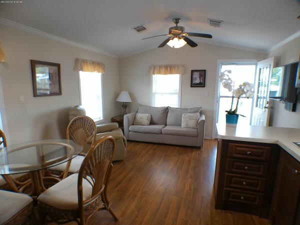 2016 CHARIOT EAGLE 670 PORCH/8 Mobile Home