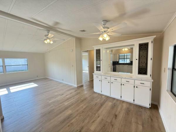 1985 Palm HS Manufactured Home