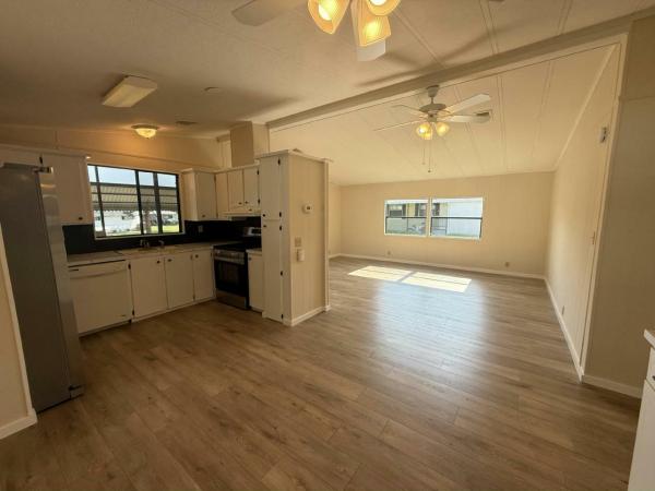 1985 Palm HS Manufactured Home