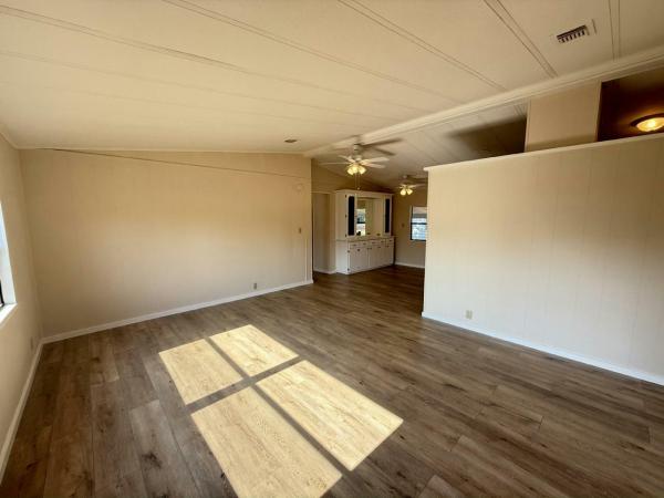 1985 Palm HS Manufactured Home