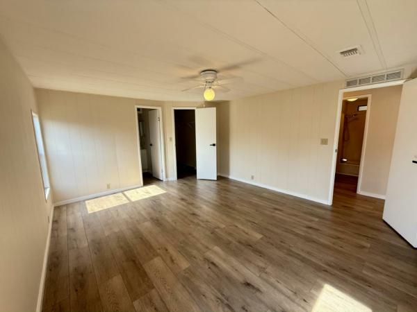 1985 Palm HS Manufactured Home