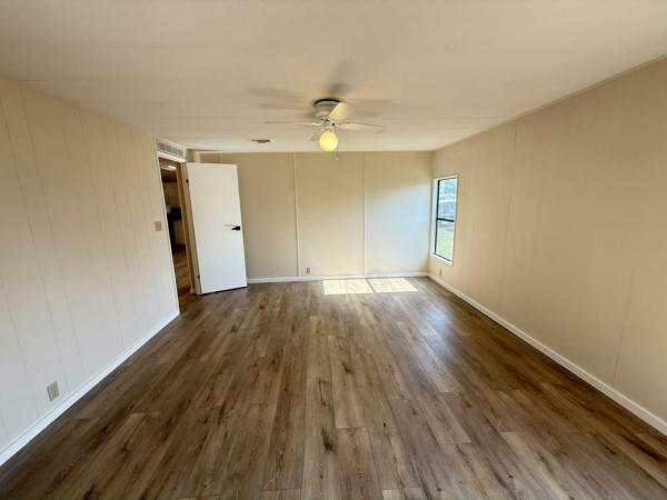 1985 Palm HS Manufactured Home