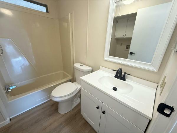 1985 Palm HS Manufactured Home
