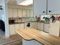1982 PALM Manufactured Home