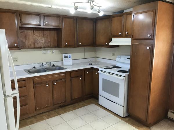 1969 House of Harmony Mobile Home For Sale