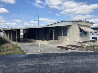 Photo 2 of 18 of home located at 267 Lyndol Street Lakeland, FL 33815