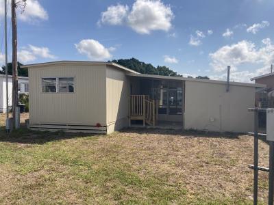 Photo 3 of 18 of home located at 267 Lyndol Street Lakeland, FL 33815