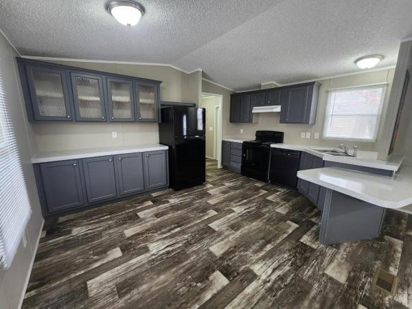 Photo 1 of 2 of home located at 13501 SE 29th Street #173 Choctaw, OK 73020