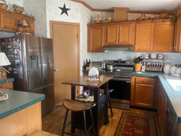 2004 Skyline 89p 5600  Home