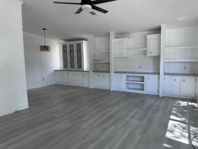 Photo 3 of 16 of home located at 303 Waterford Heights Debary, FL 32713