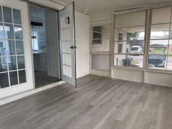 1989 Fleetwood GLEE Mobile Home