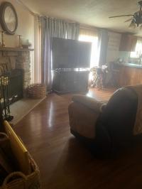 2000 Four Seasons DAP1676H32089  Home