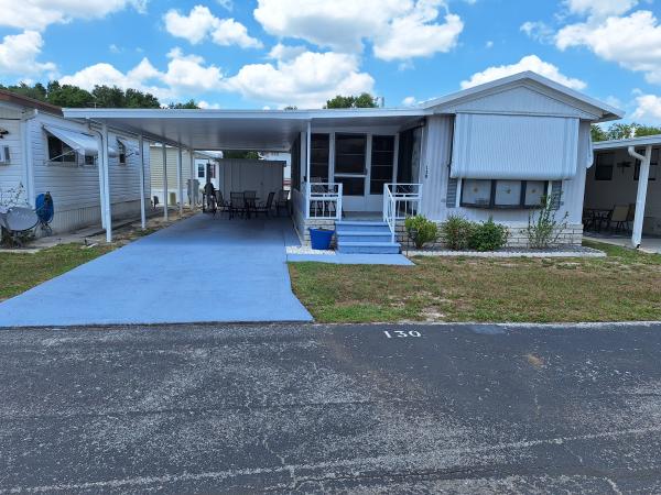 1990 PARK Mobile Home For Sale