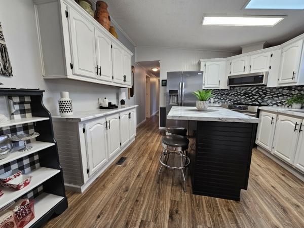 1988 Victorian Mobile Home