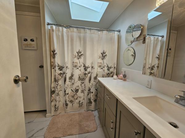 1988 Victorian Mobile Home