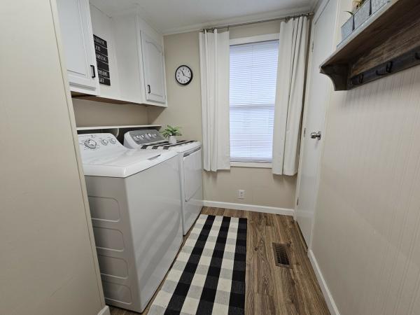 1988 Victorian Mobile Home