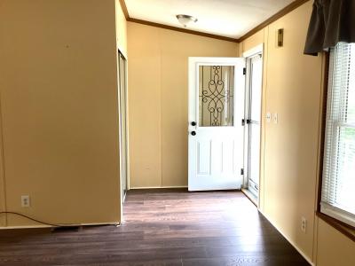 Photo 4 of 19 of home located at 11908 Hemlock Court Shelby Township, MI 48315