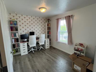 Photo 4 of 17 of home located at 24362 Edwin Drive Brownstown, MI 48134