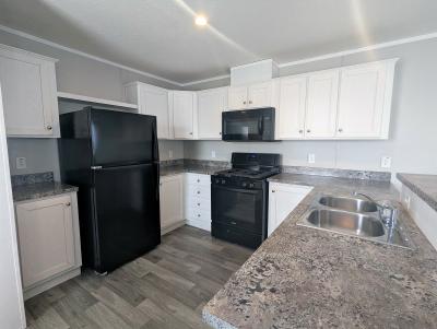 Mobile Home at 257 New Mexico Belleville, MI 48111
