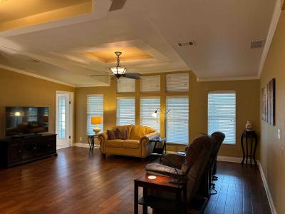 Photo 3 of 13 of home located at 38606 Callaway Blvd Dade City, FL 33525