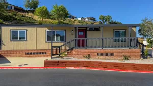 1979 Silvercrest  Home