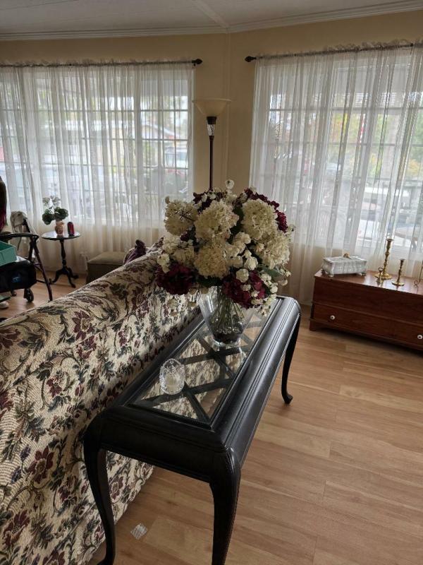 1975 Signature Signature  Home