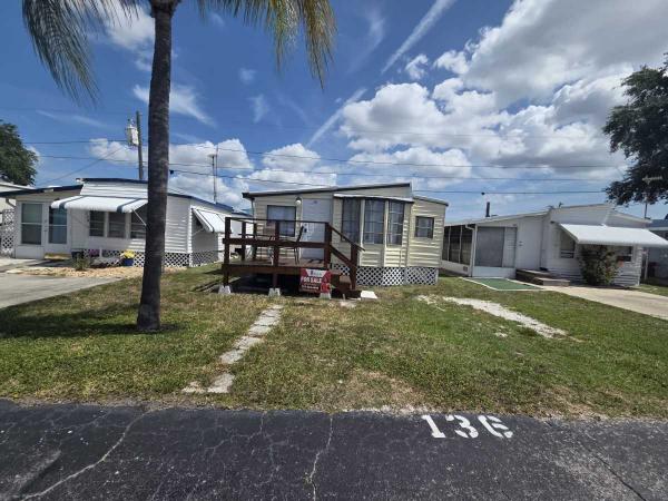 Photo 1 of 2 of home located at 16860 Us Hwy 19 N, Lot 136 Clearwater, FL 33764