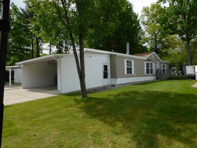 Mobile Home at 1088 Elk Circle Sanford, MI 48657