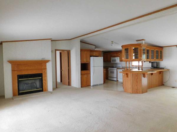 2000 Century Manufactured Home