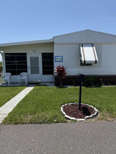 Photo 2 of 12 of home located at 4425 Us Hwy 441 S Lot 125 Okeechobee, FL 34974