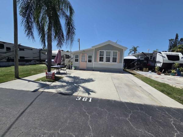 Photo 1 of 2 of home located at 16860 Us Hwy 19 N, Lot 361 Clearwater, FL 33764