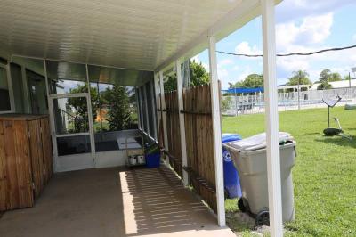 Photo 4 of 38 of home located at 1455 90th Ave Vero Beach, FL 32966