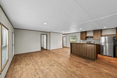 Photo 4 of 17 of home located at 6201 W Bert Kouns Industrial Loop, 36 Shreveport, LA 71129