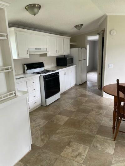 Photo 3 of 9 of home located at 22025 Duvalledr. #259 Romulus, MI 48174