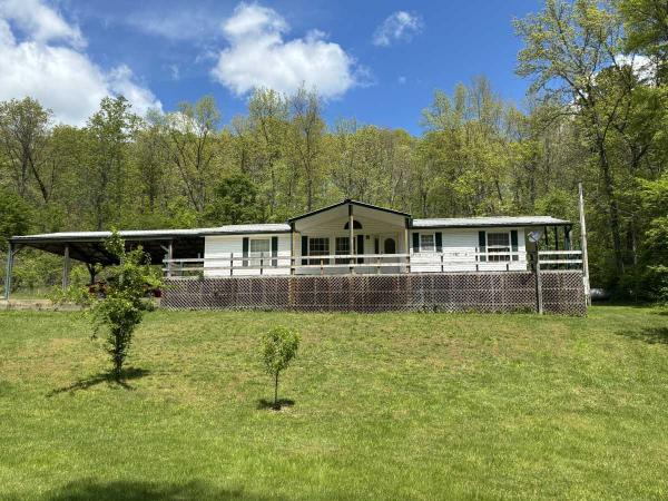 Photo 1 of 2 of home located at Ironcounty Belleview, MO 63623
