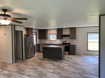 Photo 5 of 20 of home located at 6201 W Bert Kouns Industrial Loop,238 Shreveport, LA 71129