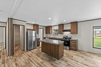 Photo 2 of 16 of home located at 6201 W Bert Kouns Industrial Loop, 51 Shreveport, LA 71129
