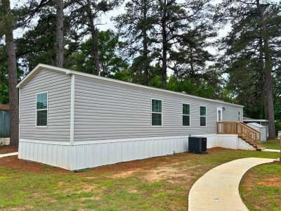 Photo 2 of 5 of home located at 6700 Jefferson Paige Rd. #88 Shreveport, LA 71129