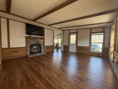 Photo 5 of 27 of home located at 927 W Lake Drive Lot 22 Fremont, MI 49412