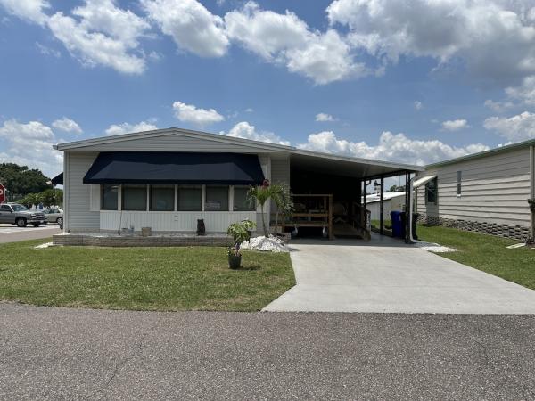Photo 1 of 2 of home located at 2425 Harden Blvd. Lot 77 Lakeland, FL 33803